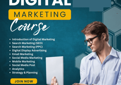 Student learning Digital Marketing Course Online