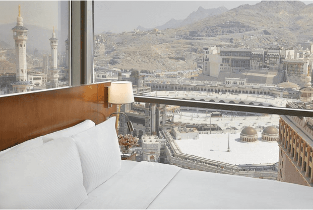 Enjoy All-Inclusive Benefits with Muslims Holy Travel's Umrah Packages